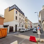 Modern Apartment 150M From Turro M1