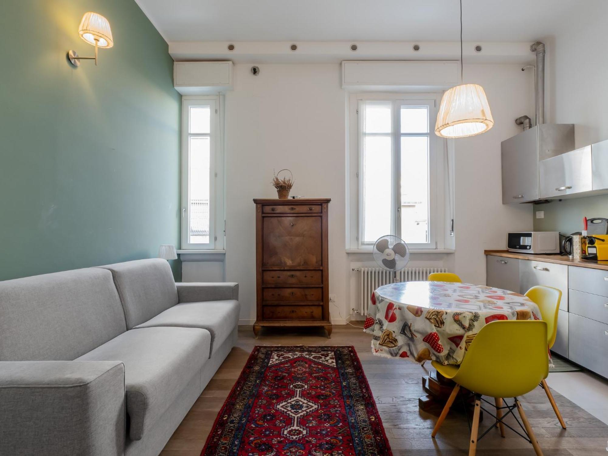 Modern 150m From Turro M1 Mailand